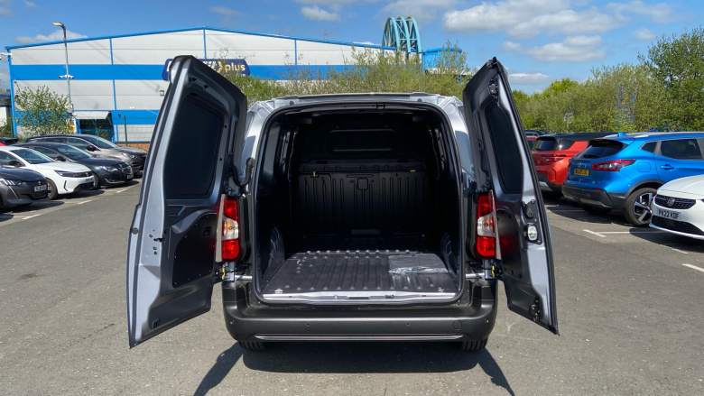 Vauxhall Combo Cargo Combo Xl Diesel 1.5 Turbo D 100ps Prime Plus H1 Van